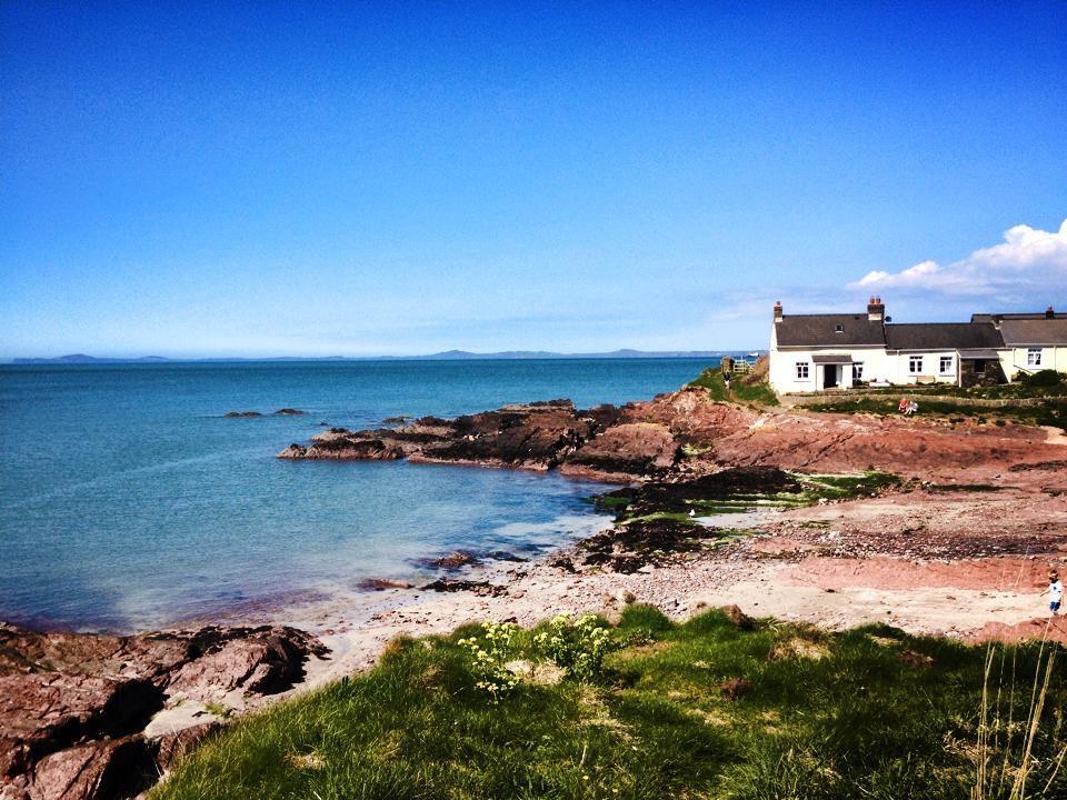 Charming Welsh Cottage Johnston Exterior foto